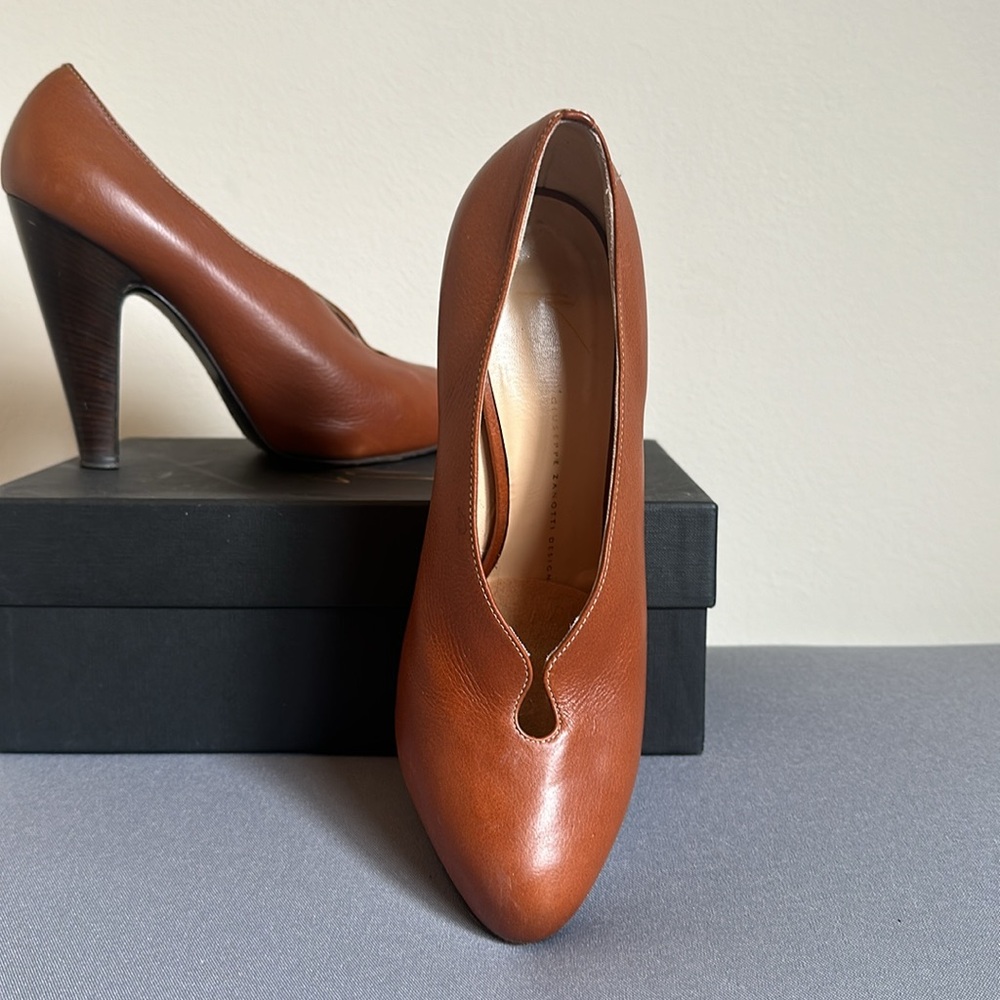 Giuseppe Zanotti Brown Leather Heels - Picture 2 of 4